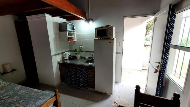 Cocina con heladera y microondas (foto provisoria)